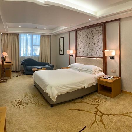 Garden Hotel Shantou Exterior photo