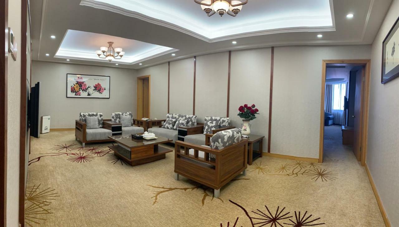 Garden Hotel Shantou Exterior photo